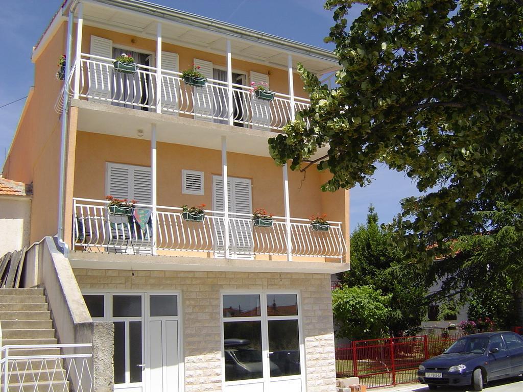 Apartments Danijela ตรีบูนย์ ภายนอก รูปภาพ