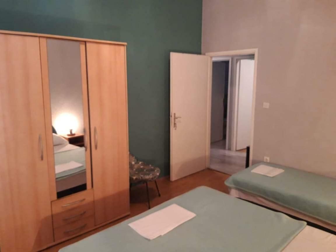 Apartments Danijela ตรีบูนย์ ภายนอก รูปภาพ